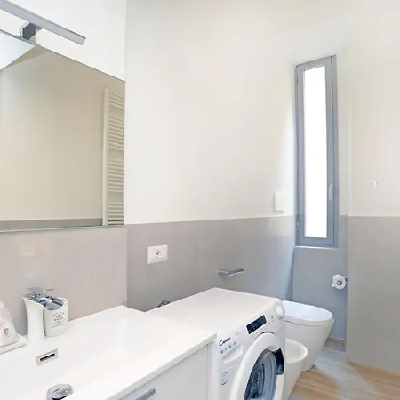 Apartment Corsica Mailand